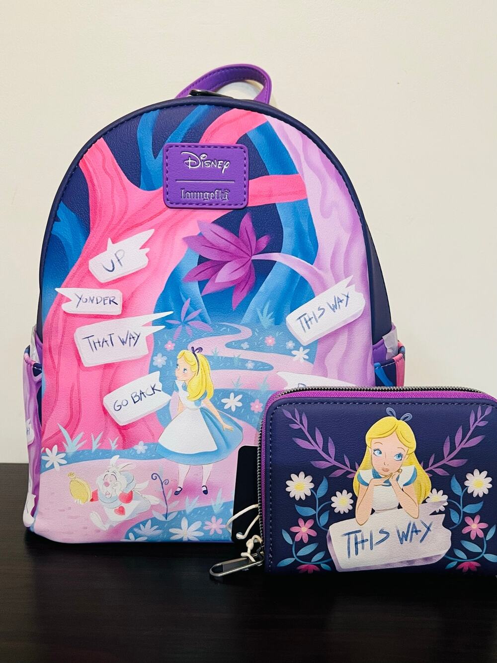 Loungefly Alice In Wonderland Signs Mini Backpack Wallet Set